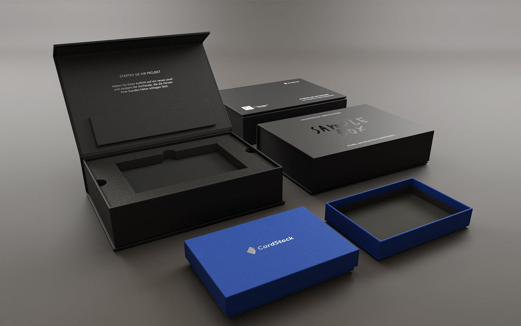 Musterservice bei cardstock: cardstock Verpackungen live erleben.