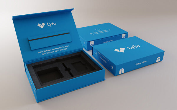 Bedruckte Magnetbox mit passgenauem Schauminlay für hochwertige Produktpräsentationen.